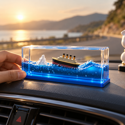 FLUVO™ | Liquid Wave Cruise Ornament